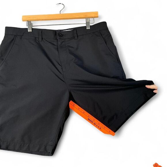 Johnnie O Men’s Mulligan Performance Black Shorts 9” Inseam Size 36 - Picture 4 of 6